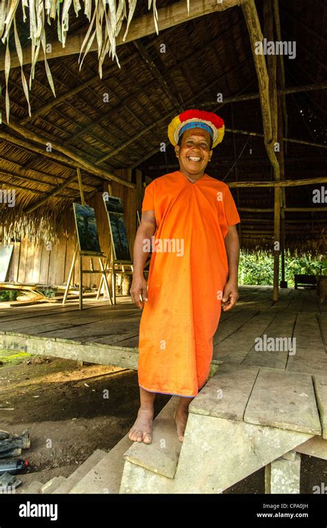 Secoya people Amazon basin Tierras Orientales Ecuador Stock Photo - Alamy