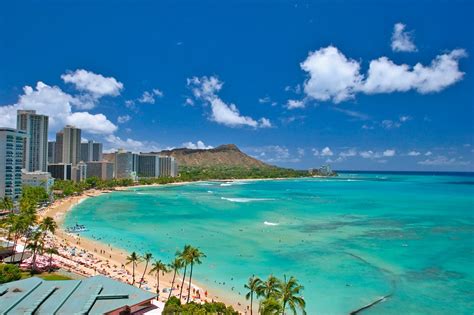 Paradise lost: Hawaii's Waikiki Beach closed after massive sewage and ...