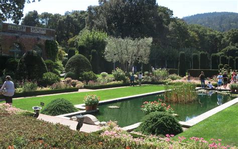 Beautiful Gardens of Filoli | Food 8nd Trips