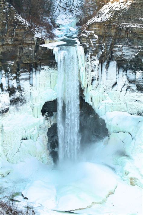 Winter at Taughannock Falls | Smithsonian Photo Contest | Smithsonian ...