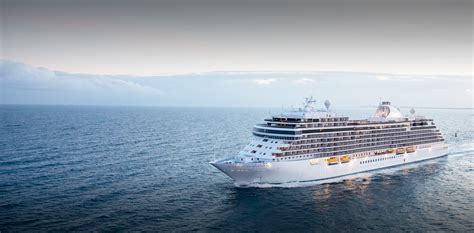 Luxury Cruise Ship | Seven Seas Splendor | Regent Seven Seas Cruises