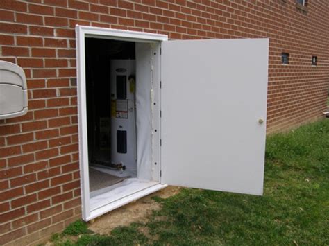 Diy Crawl Space Insulated Door : Crawl Space Doors And Access Systems ...