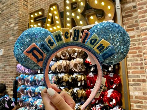 PHOTOS: NEW Classic Disneyland Marquee Minnie Ears Celebrate "The ...