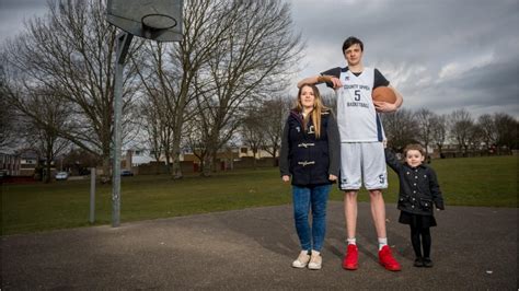 He's 16 and he's gigantic: Meet world's tallest teenager | Fox News