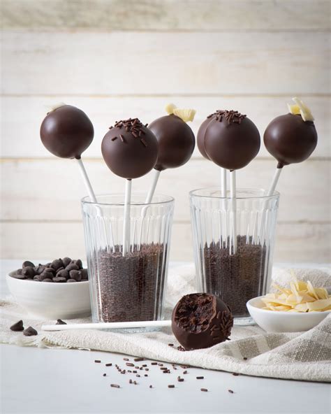 Lover-of-Chocolate Pops | Ready Set Eat