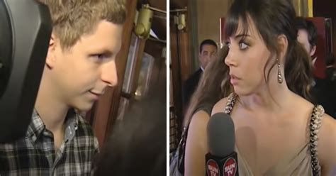 Aubrey Plaza Completely Lost Her Cool On Michael Cera During A Live Red ...