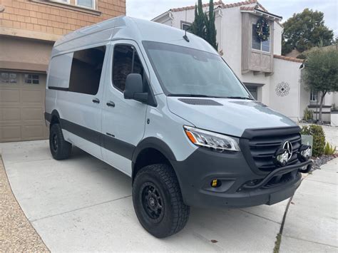 2022 Mercedes Sprinter 4×4 - Vanlife Trader