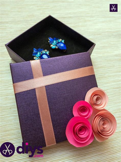 How To Decorate A Box With Paper - Leadersrooms