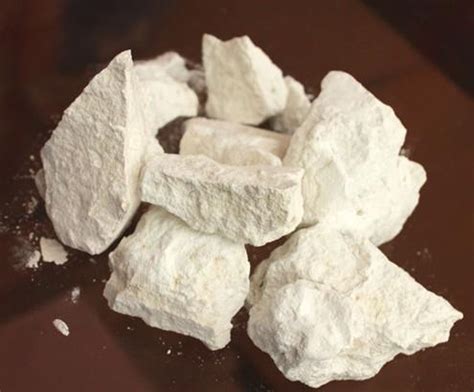 China Cao, Calcium Oxide 80%~98%, Low Price, Large Quantity Supply ...