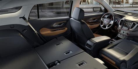 2021 GMC Terrain Interior | Seating & Features| Dave Arbogast