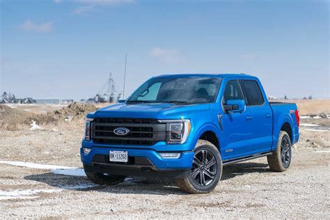 2021 Ford F-150 Hybrid Review | The Lariat Trim is Just Right