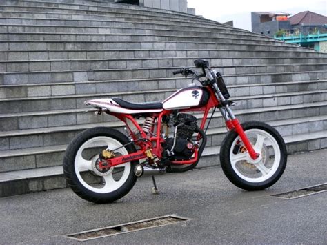 JOSETY-C70: Honda CB125 Custom Make