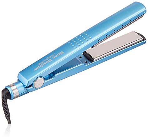 Which Babyliss Flat Iron is Best For Your Hair? [August 2022 ]