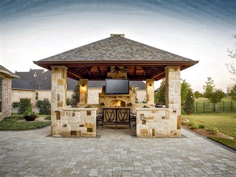 Dallas Outdoor Kitchens Gallery of Outdoor Living, Fireplaces & Pools