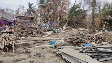 Destruction caused by Cyclone Amphan in West Bengal, India - LifeGate