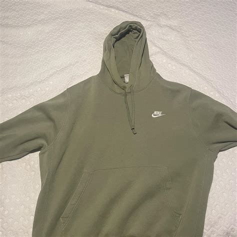 green nike hoodie - Depop