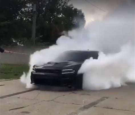 Dodge Charger Awd Burnout