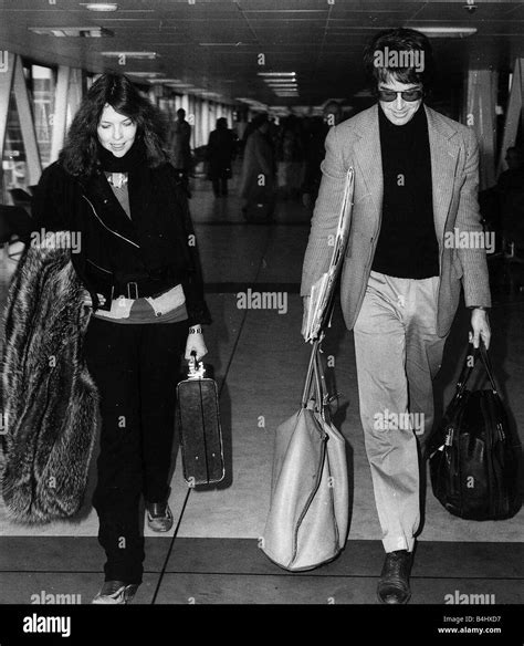 Warren beatty and diane Black and White Stock Photos & Images - Alamy