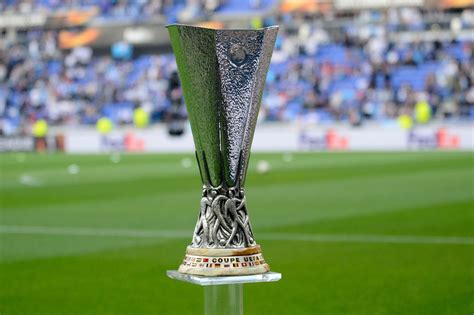 Sempre Siviglia: i padroni dell'Europa League sulla strada della Roma