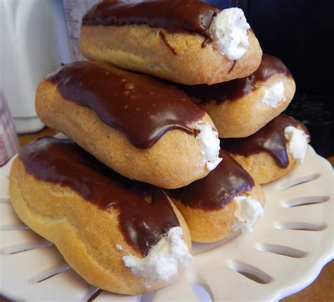 MorningNooNight: Chocolate Eclairs