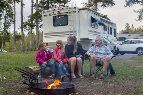 Yellowstone Camping FAQ - Yellowstone Forever