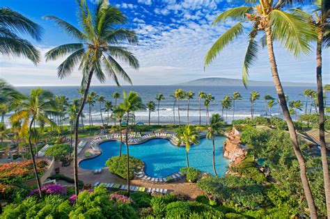 Hyatt Regency Maui Resort And Spa: Pool & Spa Day Pass Lahaina | ResortPass