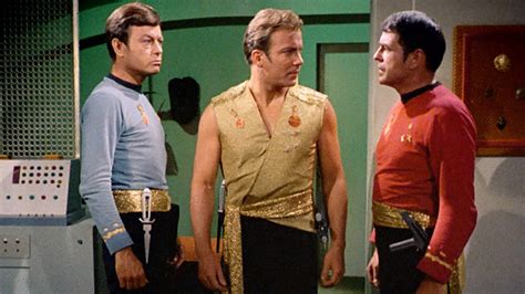 How Star Trek: Discovery's Mirror Universe Fashion Draws From Classic Trek