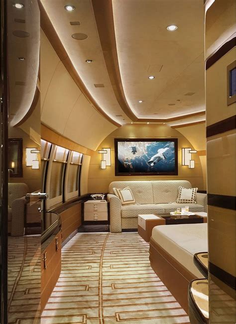 See the Luxurious Interior of the Biggest Private Jet in the World ...