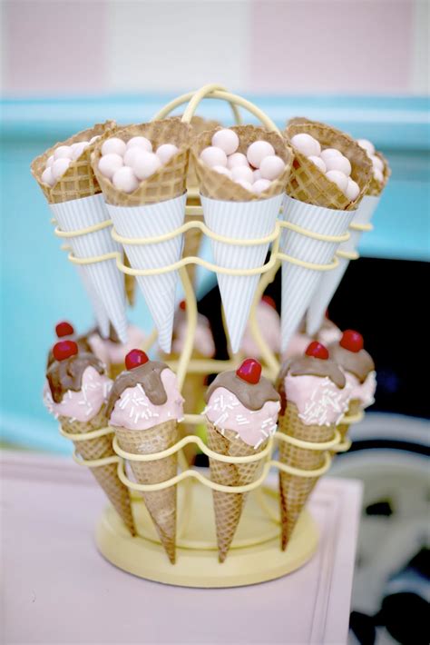 Kara's Party Ideas Ice Cream Social - Summer, Vintage Ice Cream Party ...