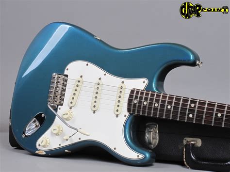 1966 Fender Stratocaster - Lake Placid Blue-Vi66StrLPB117398