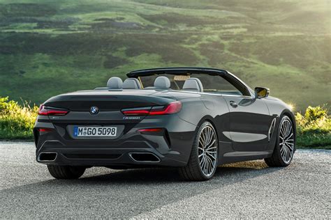 2019 BMW M850i 8-Series Convertible Raises the Roof