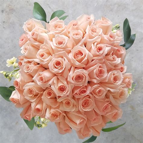 DARLING ROSES BOUQUET | Mia Florist