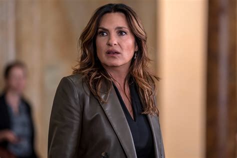 Benson Was Shot and [Spoiler] Died in the Law & Order: OC Finale | NBC ...