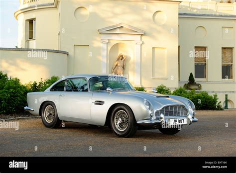 1964 James Bond 007 Goldfinger Aston Martin DB5 at stoke park england ...