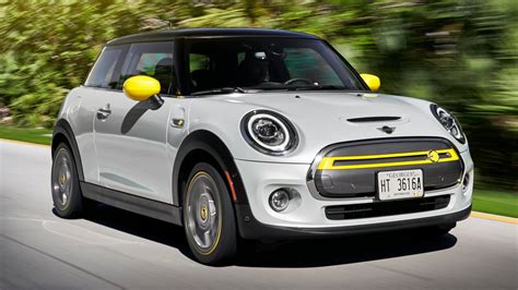 Mini Electric Review 2022 | Top Gear