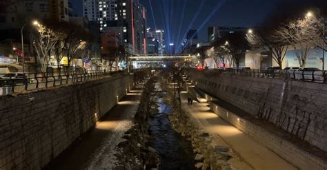 Cheonggyecheon stream Free Stock Video Footage, Royalty-Free 4K & HD ...