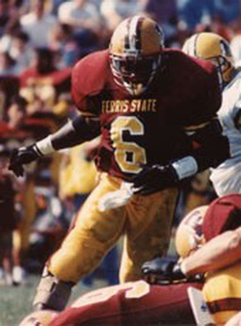 Former Ferris Hall of Fame football star Monty Brown returns to Ferris ...