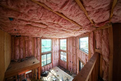 Fiberglass Insulation | Home & Commercial