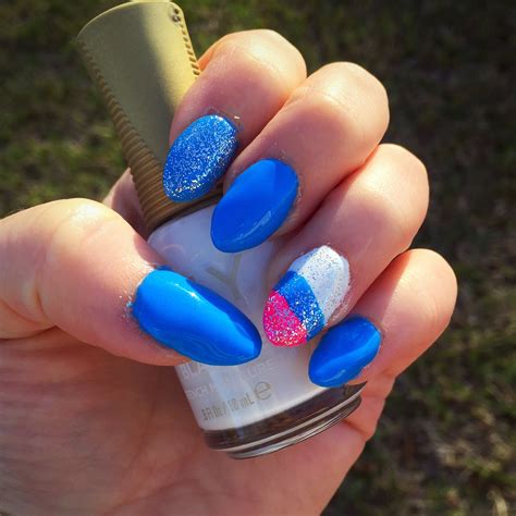 DIY Spring Break Nails - HeyitsCarlyRae