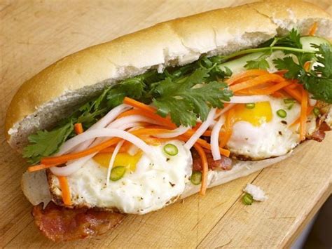 Bánh mì ốp la – Bakery Theme