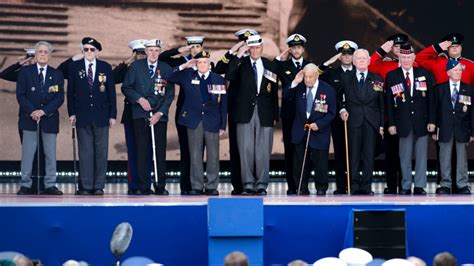 Canadian veterans prepare to return to Juno Beach for 75th anniversary ...