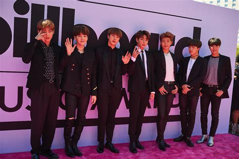 BTS at the Billboard Music Awards 2017 - BTS Photo (40438359) - Fanpop