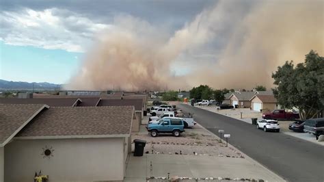 Haboob Envelopes Parts of Kingman, Arizona - Videos from The Weather ...