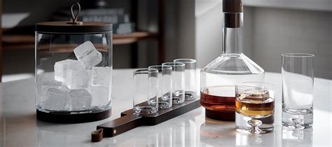 Glassware, Drinkware & Cocktail Glasses | Crate and Barrel