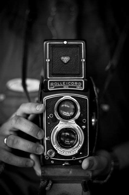 I want one of these soooo bad!!! | Vintage cameras photography, Vintage ...