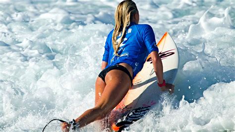 190+ Surfing HD Wallpapers | Background Images