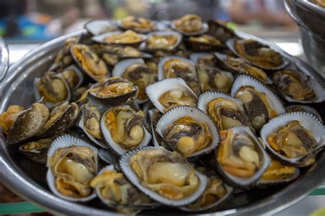 How-To Guide: Sea Snails (Ốc) In Saigon - The Christina's Blog