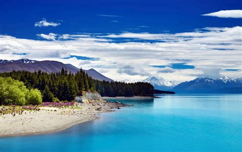 Lake Pukaki | Series 'The Cleanest Lakes and Rivers of the Planet ...