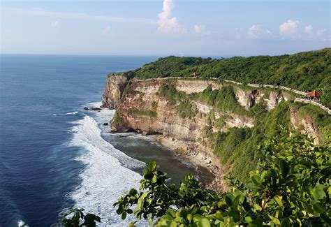 Uluwatu Tour - Uluwatu Temple - Bali Sunset Tour