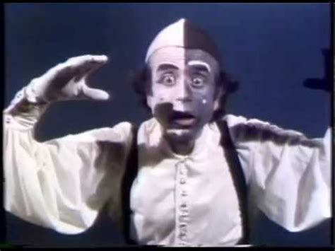 Black and White Mime Performance - YouTube